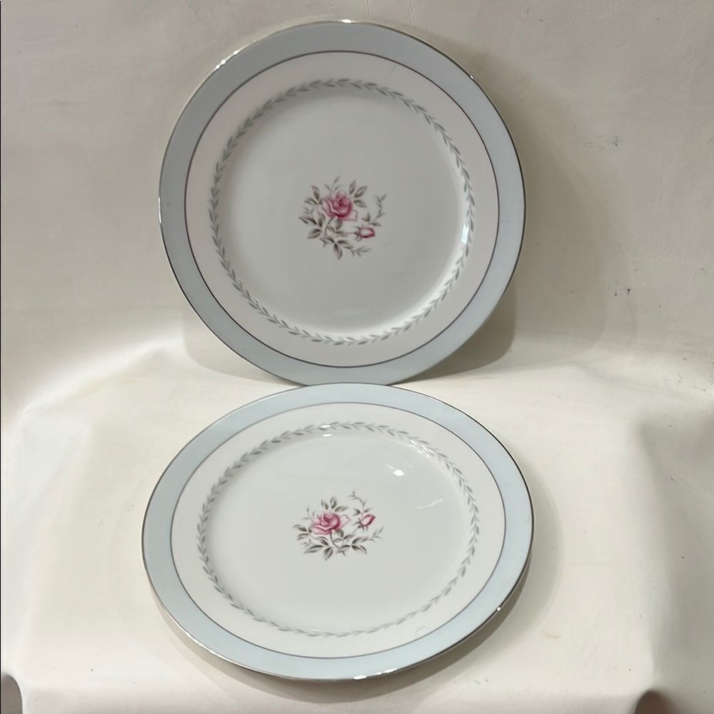 Regency White Blue Silver Trim Pink Floral Rose Set 2 Dinnerware Plate 10 1/4 In
